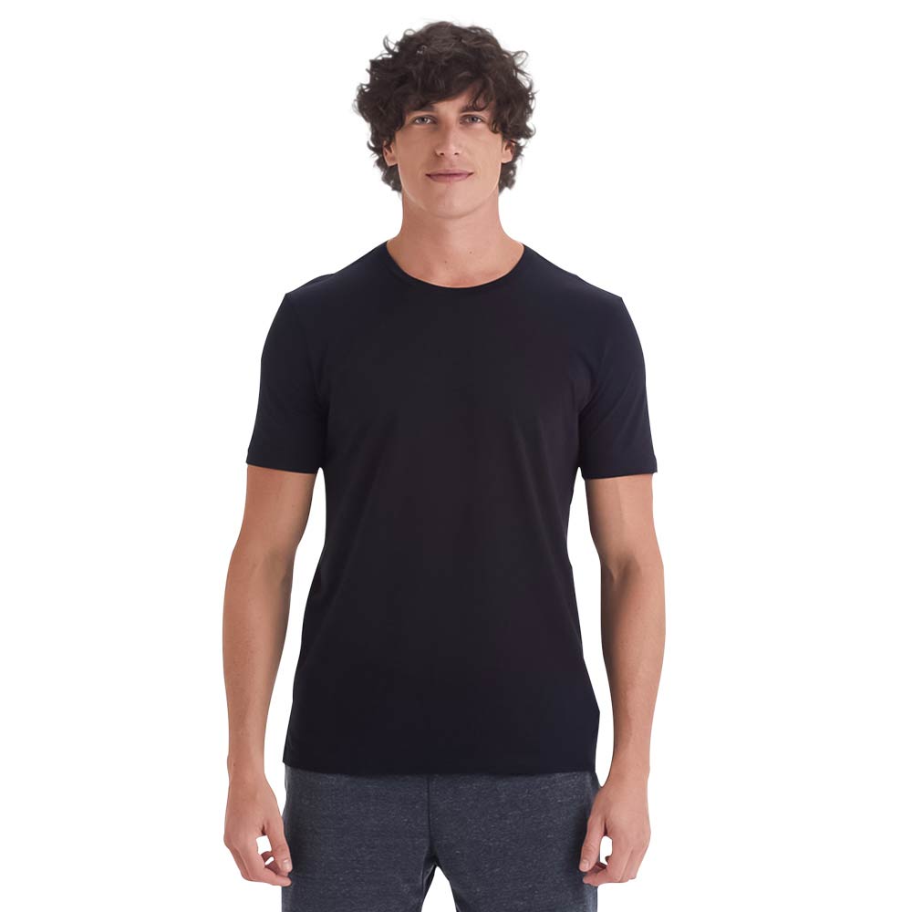 camiseta-masculina-de-algodao-pima-preta-frente