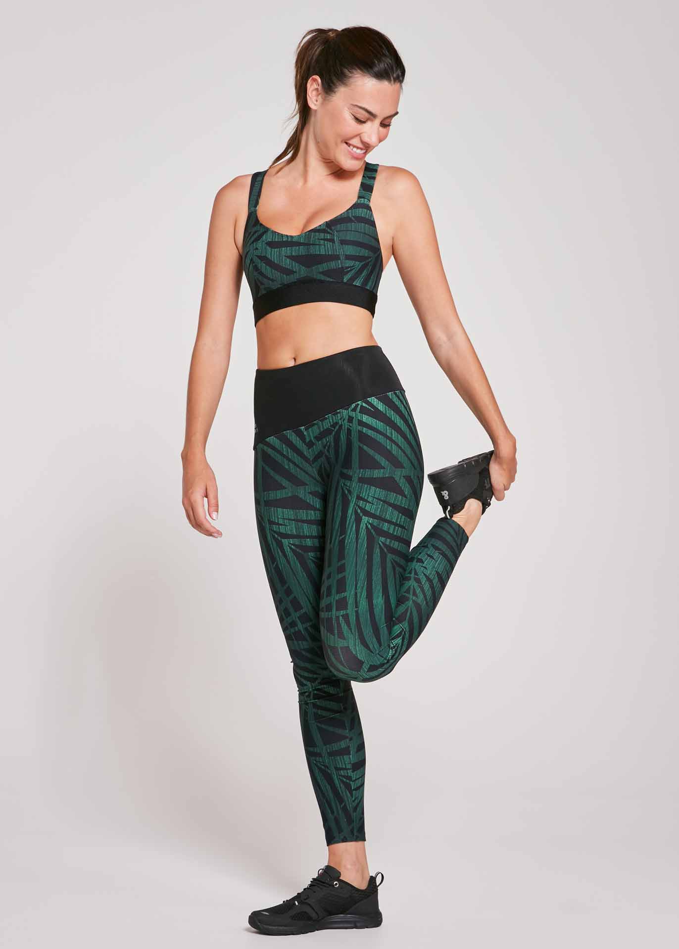 Calça Legging Feminina Folhas