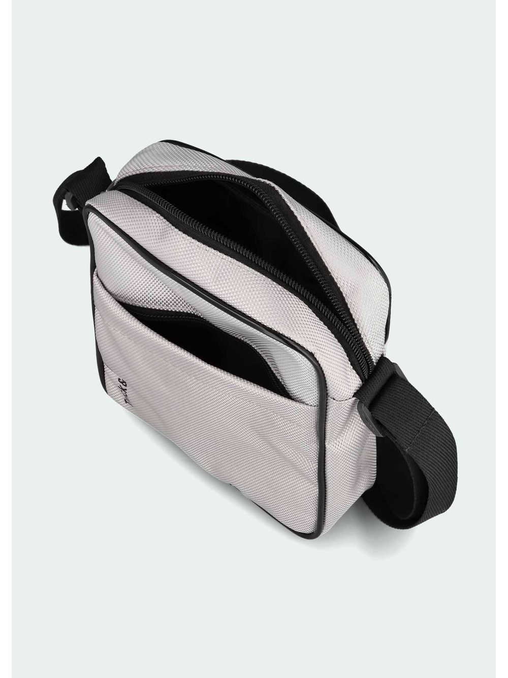 Track&Field — Bolsa Transversal