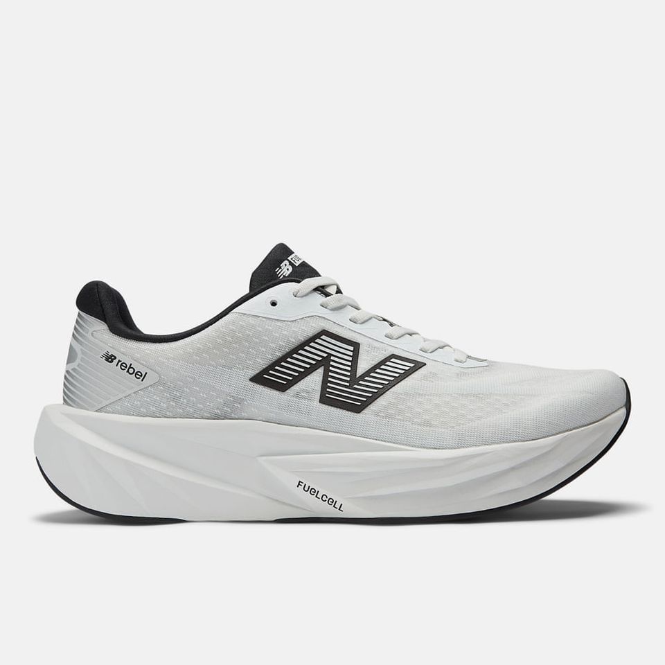 Tênis de Corrida New Balance Fuelcell Rebel V5 Masculino