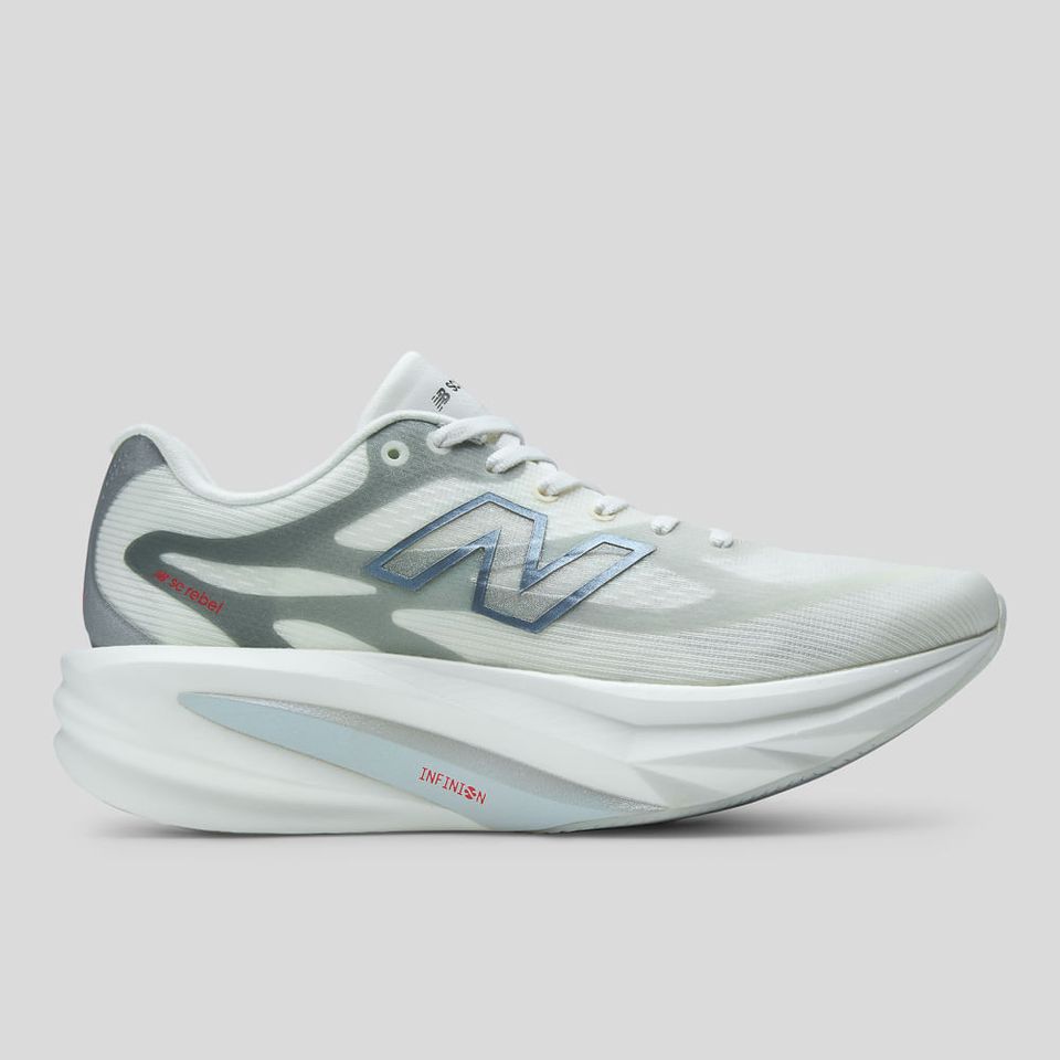 Tênis de Corrida New Balance Infinion Supercomp Rebel Feminino